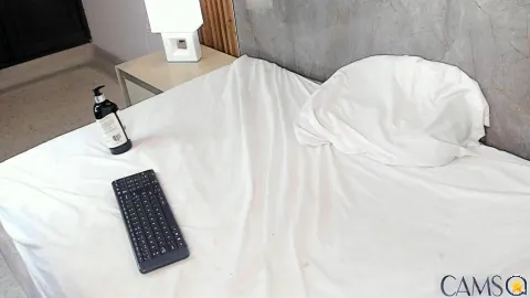 EmmiHops's (Cam4) Photo