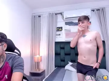 Foto von fierce_couple_wallen (Chaturbate)