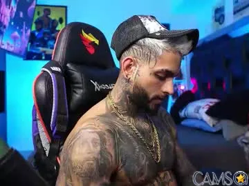 logan_hugh8 on Chaturbate