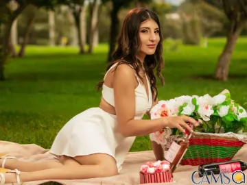 LauraRiveiro's (LiveJasmin) Photo