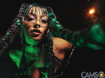 MadyWestt's (LiveJasmin) Photo