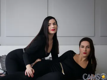 Foto von NinaAndNella (LiveJasmin)