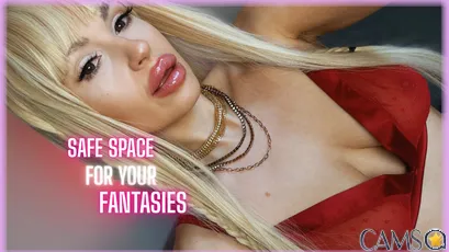 Maxi-Lipz's (SkyPrivate) Photo