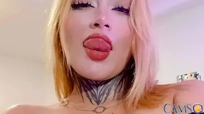 tavi's (SkyPrivate) Photo