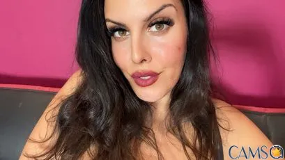 Young-Strawberry's (SkyPrivate) Photo