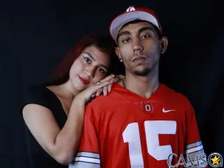 Foto von AnyelinAndMark (XloveCam)